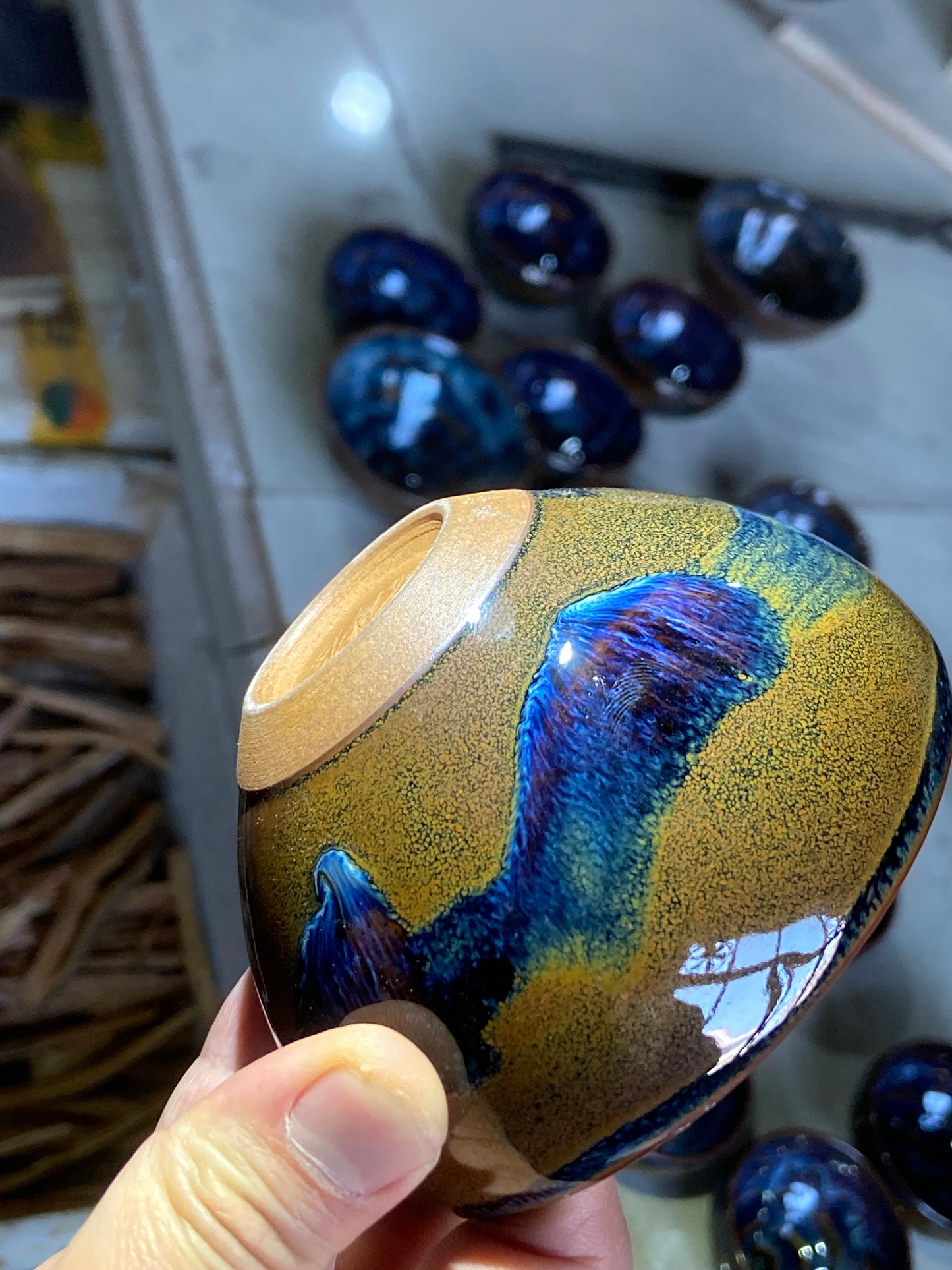 [No.1 teacup]Senior Craft Artist/ National Junior Technologist/ Founder of Gold Silk Blue Peacock Glaze| Master Caoweijun 2-24