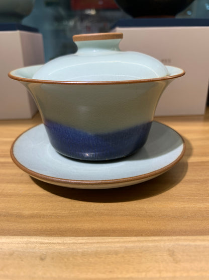 Jun porcelain 10.09