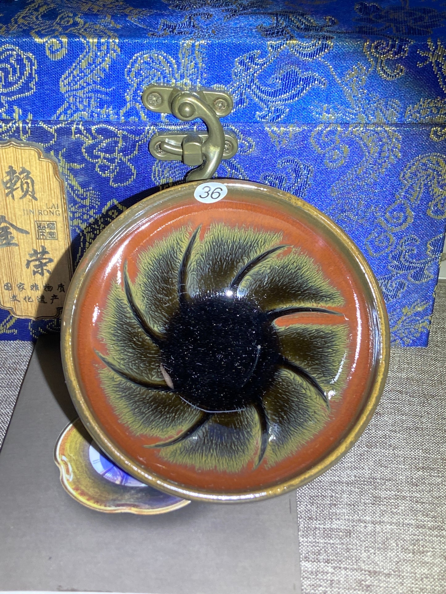 [Claire Pick]Dual Provincial Master/ Provincial Renowned Artist / Outstanding Graduate of Chinese Arts Academy/ Inheritor of Non-Heritage | Master Laijinrong 8-21