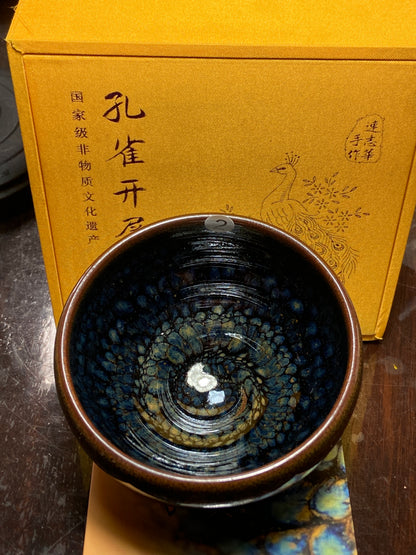 [Claire Pick] Inheritor of intangible culture/ Porcelain Artist/ Porcelain Designer | Master Lian Zhihua8-29