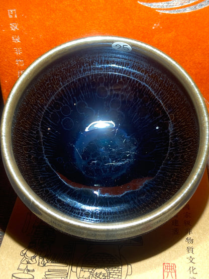 [No.1 teacup]The fourth generation of the porcelain family, a national etiquette artist / Master Xuxiaowei 1-14