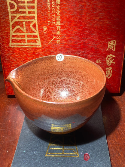 [Claire Pick] Intangible Inheritor /  the sixth generation inheritor of the century-old dragon kiln / only one for Forbidden City ｜Master ZhouJiayong 9-3