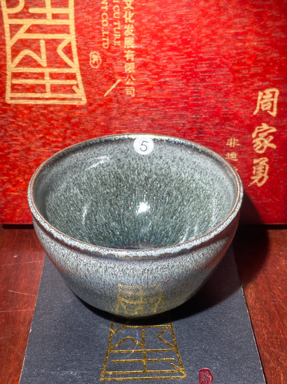 [Claire Pick] Intangible Inheritor /  the sixth generation inheritor of the century-old dragon kiln / only one for Forbidden City ｜Master ZhouJiayong 9-3
