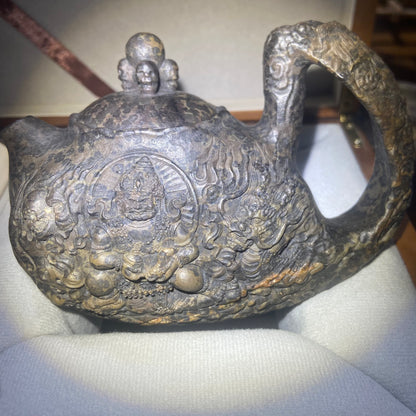 Master Wang jing min Hand carved stone teapot Only one.