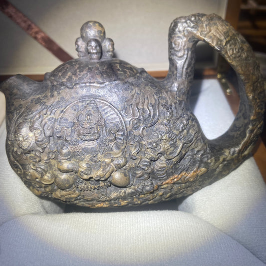 Master Wang jing min Hand carved stone teapot Only one.