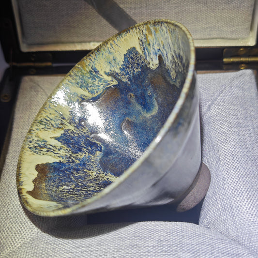 master ding wei lu Ash Burning Himalaya Mountains Glazed surfaceBamboo hat cup